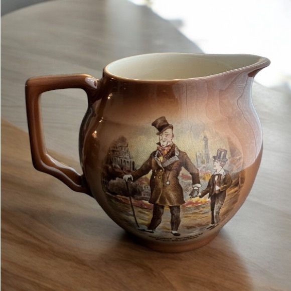 Vintage Lancaster Sandland 3.5" Creamer Oliver Twist Hanley England Double Side - Picture 3 of 8